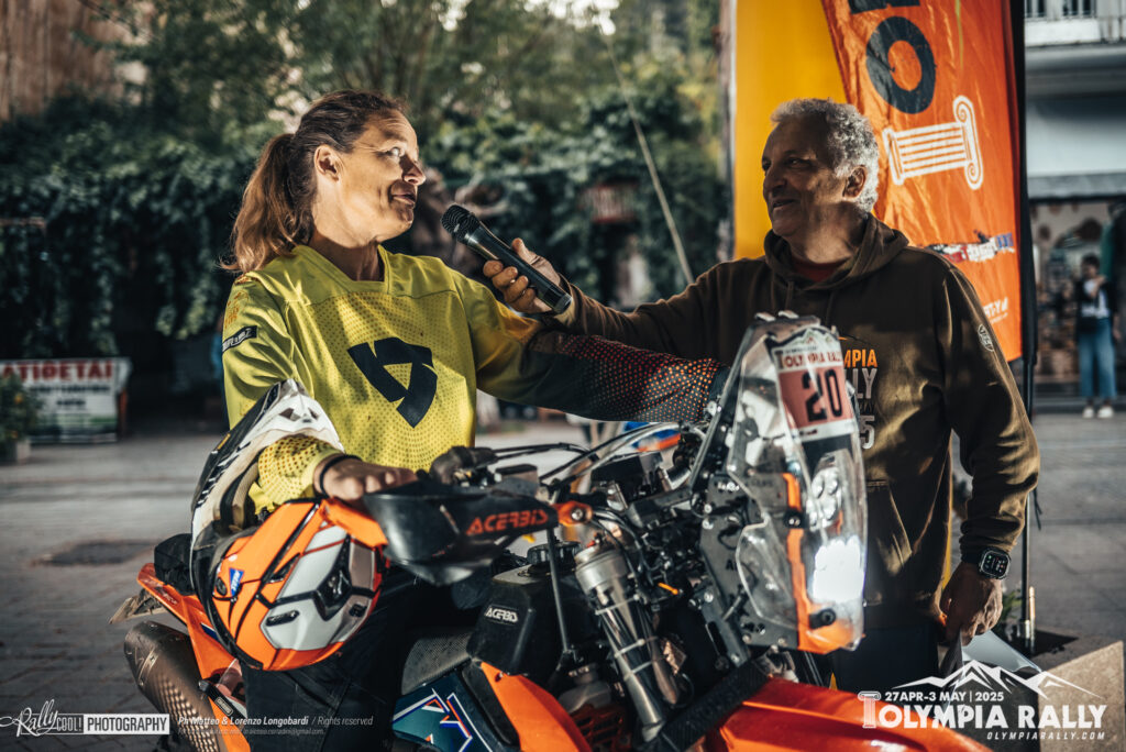 ALX1420 1 Olympia rally