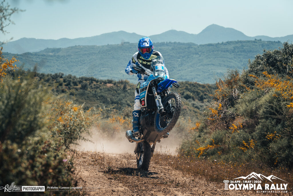 ALX5822 Olympia rally